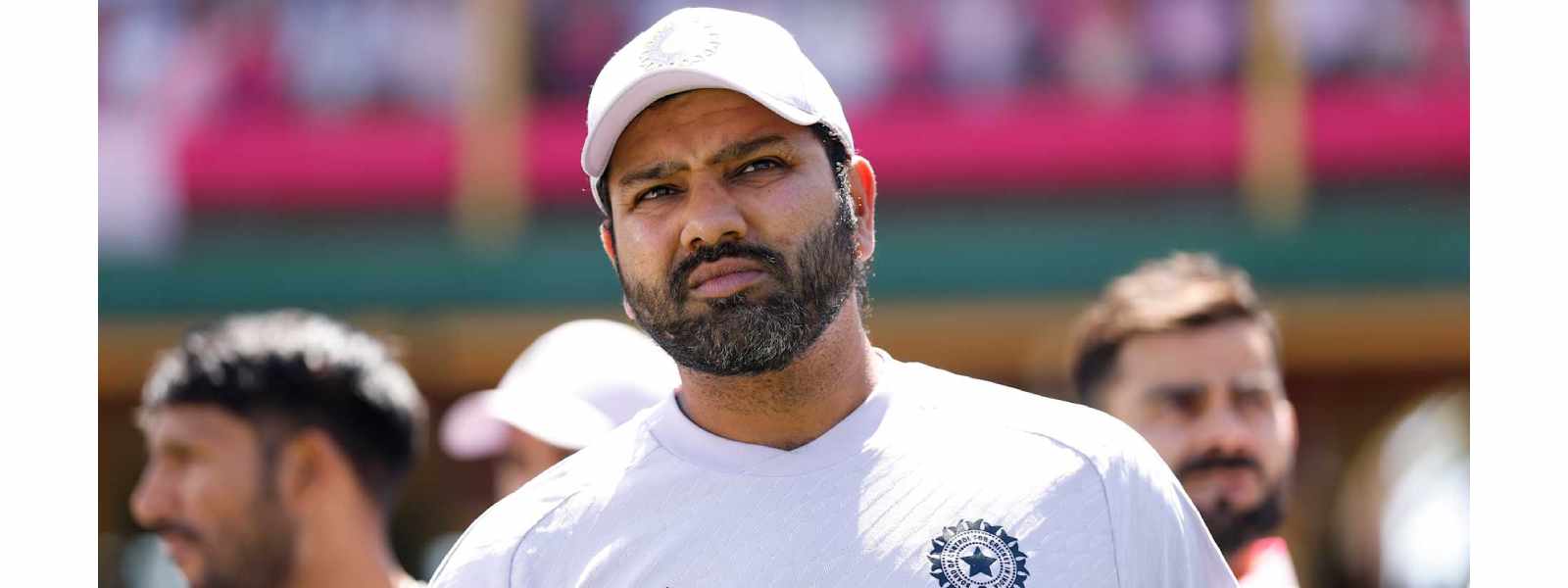 රෝහිත් ෂර්මා ටෙස්ට් ක්‍රිකට් දිවියට සමු දෙයි..